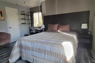 13285 Arbor Pointe Cir, Tampa, FL 33617 - Photo 33