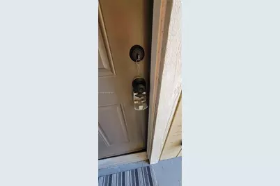 13285 Arbor Pointe Circle #201, Tampa, FL 33617 - Photo 5