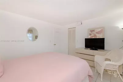 401 SE 3rd St #507, Dania Beach, FL 33004 - Photo 25