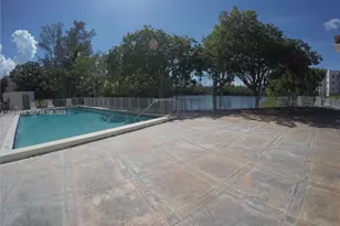8200 SW 210th St, Cutler Bay, FL 33189 - Photo 9