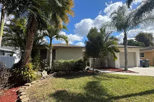 2731 N 72nd Way, Hollywood, FL 33024 - Photo 1