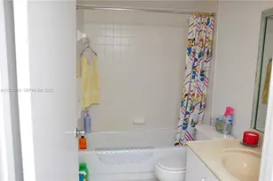 13000 SW 15th Ct, Pembroke Pines, FL 33027 - Photo 11