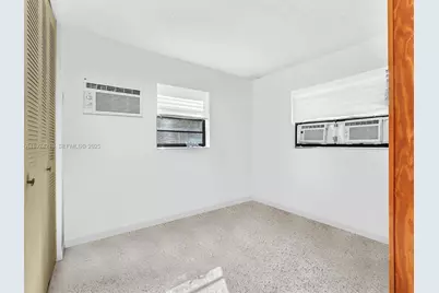 19820 NW 39th Ave, Miami Gardens, FL 33055 - Photo 21