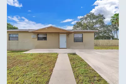 19820 NW 39th Ave, Miami Gardens, FL 33055 - Photo 3