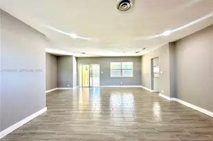 912 NE 9th Ct, Pompano Beach, FL 33060 - Photo 5