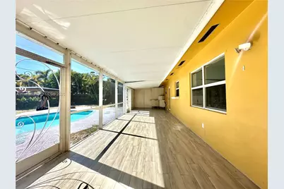 912 NE 9th Ct, Pompano Beach, FL 33060 - Photo 17