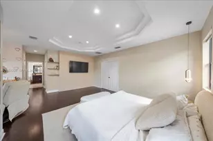 984 NW 104 Ave, Miami, FL 33172 - Photo 23