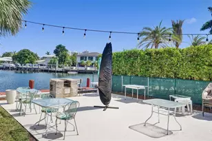 580 Egret Dr, Hallandale Beach, FL 33009 - Photo 33