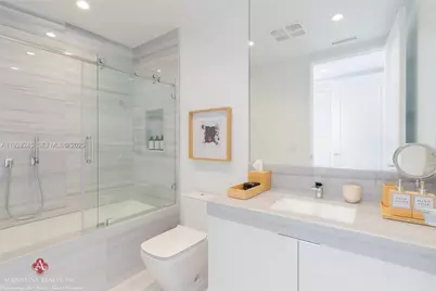 17975 Collins Avenue #502, Sunny Isles Beach, FL 33160 - Photo 43