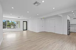 201 SE 12th St, Pompano Beach, FL 33060 - Photo 11