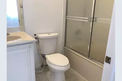 5460 NW 107th Ave #105, Doral, FL 33178 - Photo 15