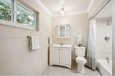 4316 SW 6th St, Plantation, FL 33317 - Photo 11