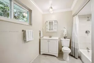 4316 SW 6th St, Plantation, FL 33317 - Photo 11