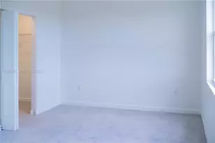 27651 155 Ct, Miami, FL 33032 - Photo 11