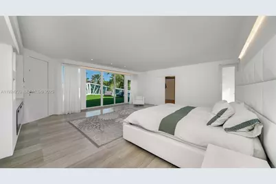 480 Ocean Blvd, Golden Beach, FL 33160 - Photo 21