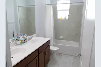 5215 Golden Eagle Ter, Davie, FL 33314 - Photo 9