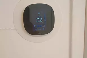 6424 Collins Ave, Miami Beach, FL 33141 - Photo 21