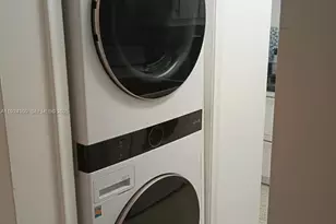 6424 Collins Ave, Miami Beach, FL 33141 - Photo 19