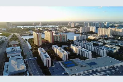 16909 N Bay Rd #504, Sunny Isles Beach, FL 33160 - Photo 33