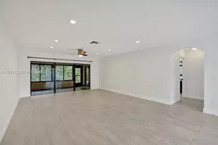 9 S Lakeshore Dr, Hypoluxo, FL 33462 - Photo 15