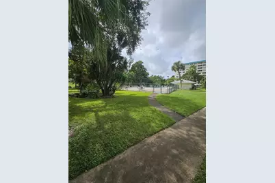 4200 Hillcrest Dr #1015, Hollywood, FL 33021 - Photo 27