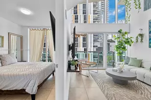 41 SE 5th St, Miami, FL 33131 - Photo 25