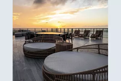 851 NE 1st Ave #4811, Miami, FL 33132 - Photo 17