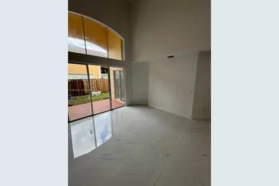 5543 NW 112th Pl #5543, Doral, FL 33178 - Photo 15