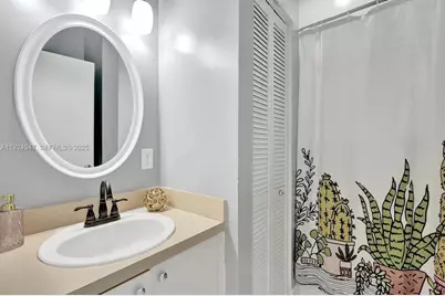 10529 NW 57th Court, Coral Springs, FL 33076 - Photo 31