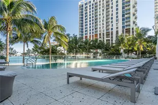 460 NE 28th St, Miami, FL 33137 - Photo 21