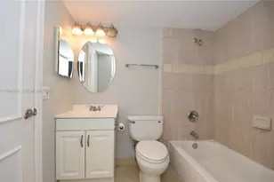 1401 NE 53rd St, Fort Lauderdale, FL 33334 - Photo 7