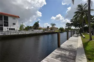 1401 NE 53rd St, Fort Lauderdale, FL 33334 - Photo 13