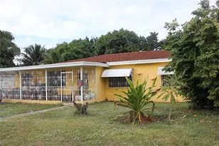 3135 NW 82nd St, Miami, FL 33147 - Photo 3