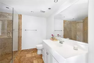 1800 Sunset Harbour Dr, Miami Beach, FL 33139 - Photo 29