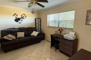 4800 Hillcrest Ln, Hollywood, FL 33021 - Photo 19