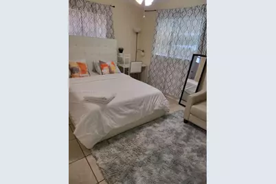 2640 NW 14th Ct, Fort Lauderdale, FL 33311 - Photo 19