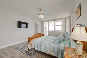 3725 S Ocean Dr, Hollywood, FL 33019 - Photo 11