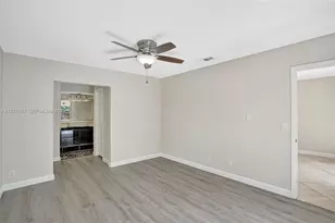 470 NW 46th Ave, Plantation, FL 33317 - Photo 17