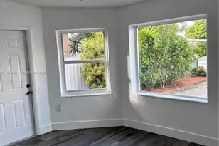 354 E 50th St, Hialeah, FL 33013 - Photo 15