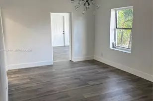 354 E 50th St, Hialeah, FL 33013 - Photo 17