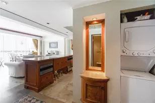 100 Lincoln Rd, Miami Beach, FL 33139 - Photo 13