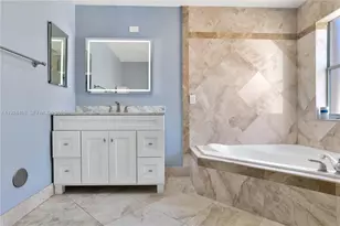 1262 Grant Ct, Hollywood, FL 33019 - Photo 19