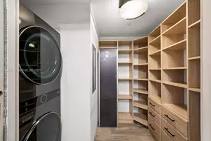 801 S Miami Ave, Miami, FL 33130 - Photo 11