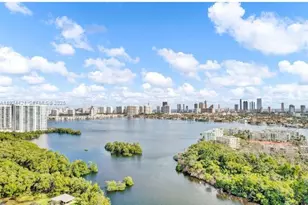 16385 Biscayne Blvd, North Miami Beach, FL 33160 - Photo 17