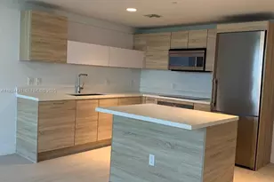 16385 Biscayne Blvd, North Miami Beach, FL 33160 - Photo 9