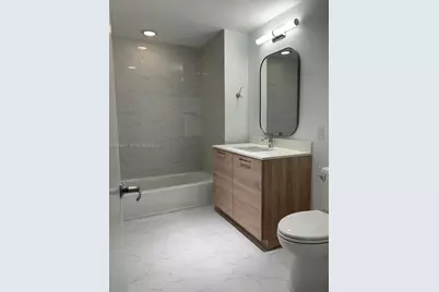 16385 Biscayne Blvd #2302, North Miami Beach, FL 33160 - Photo 15