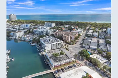8080 Tatum Waterway Dr #25, Miami Beach, FL 33141 - Photo 37