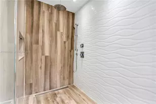 18361 NW 10th St, Pembroke Pines, FL 33029 - Photo 21