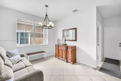 1058 Tupelo Way, Weston, FL 33327 - Photo 35