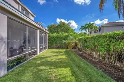 1058 Tupelo Way, Weston, FL 33327 - Photo 39